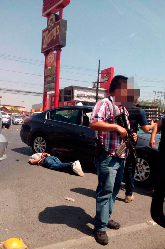Frustran secuestro en restaurante de Guadalupe; 10 detenidos