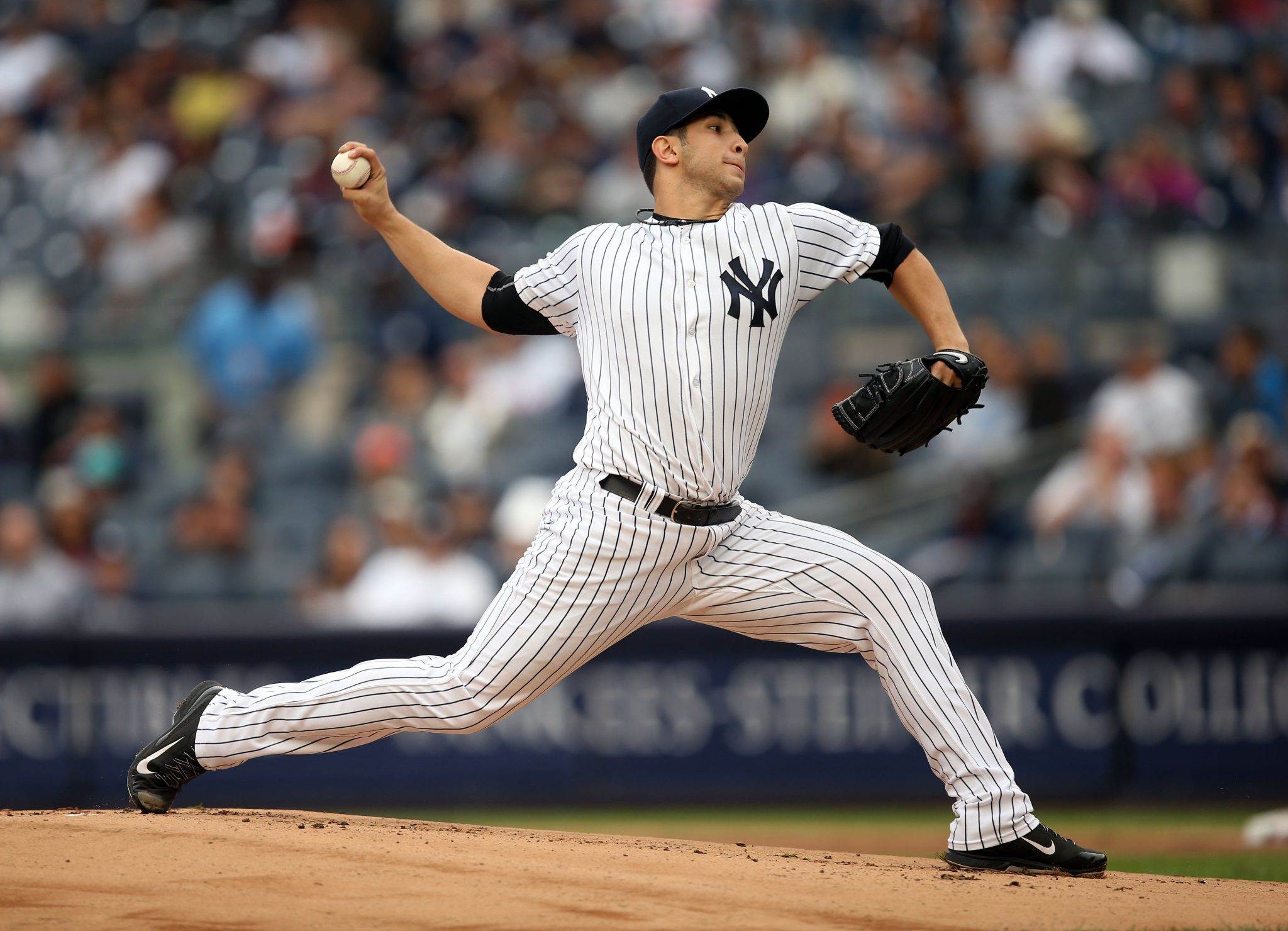 Luis Cessa relevó una entrada durante derrota de los Yanquis