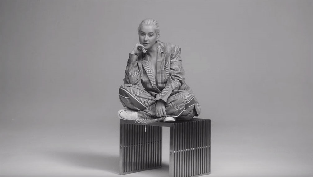 Christina Aguilera vuelve con Accelerate