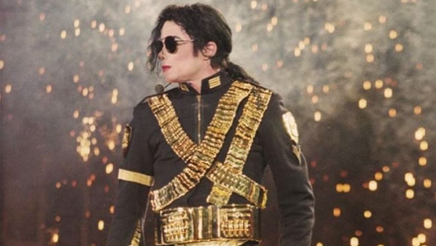 Herederos de Michael Jackson demandan a ABC y a Disney por documental