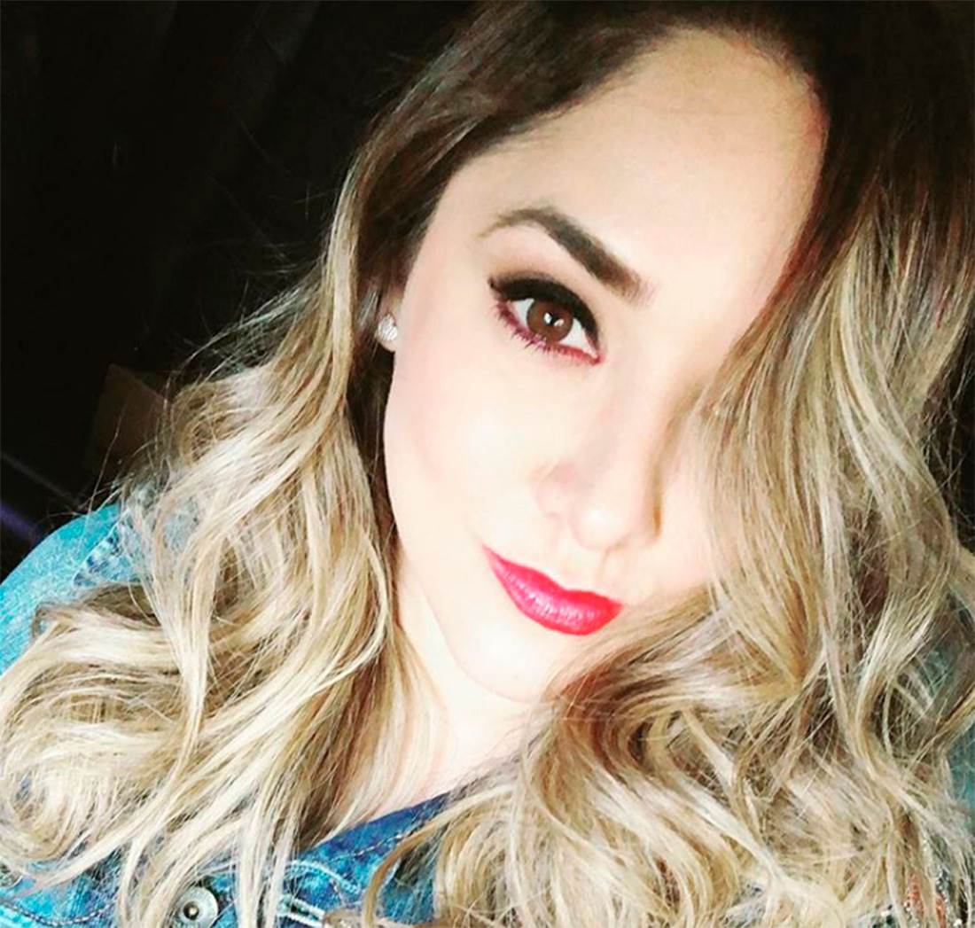 Sherlyn luce despampanante en bikini