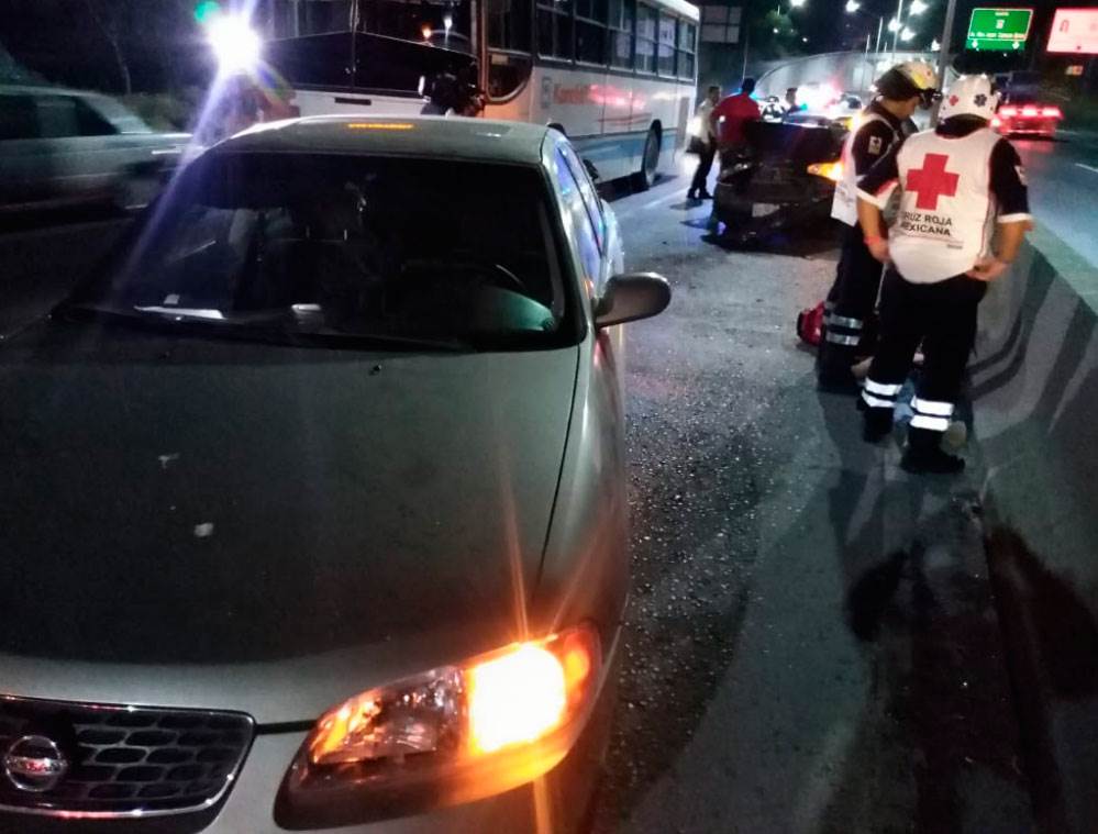 Arrollan a mujer tras choque múltiple en Guadalupe