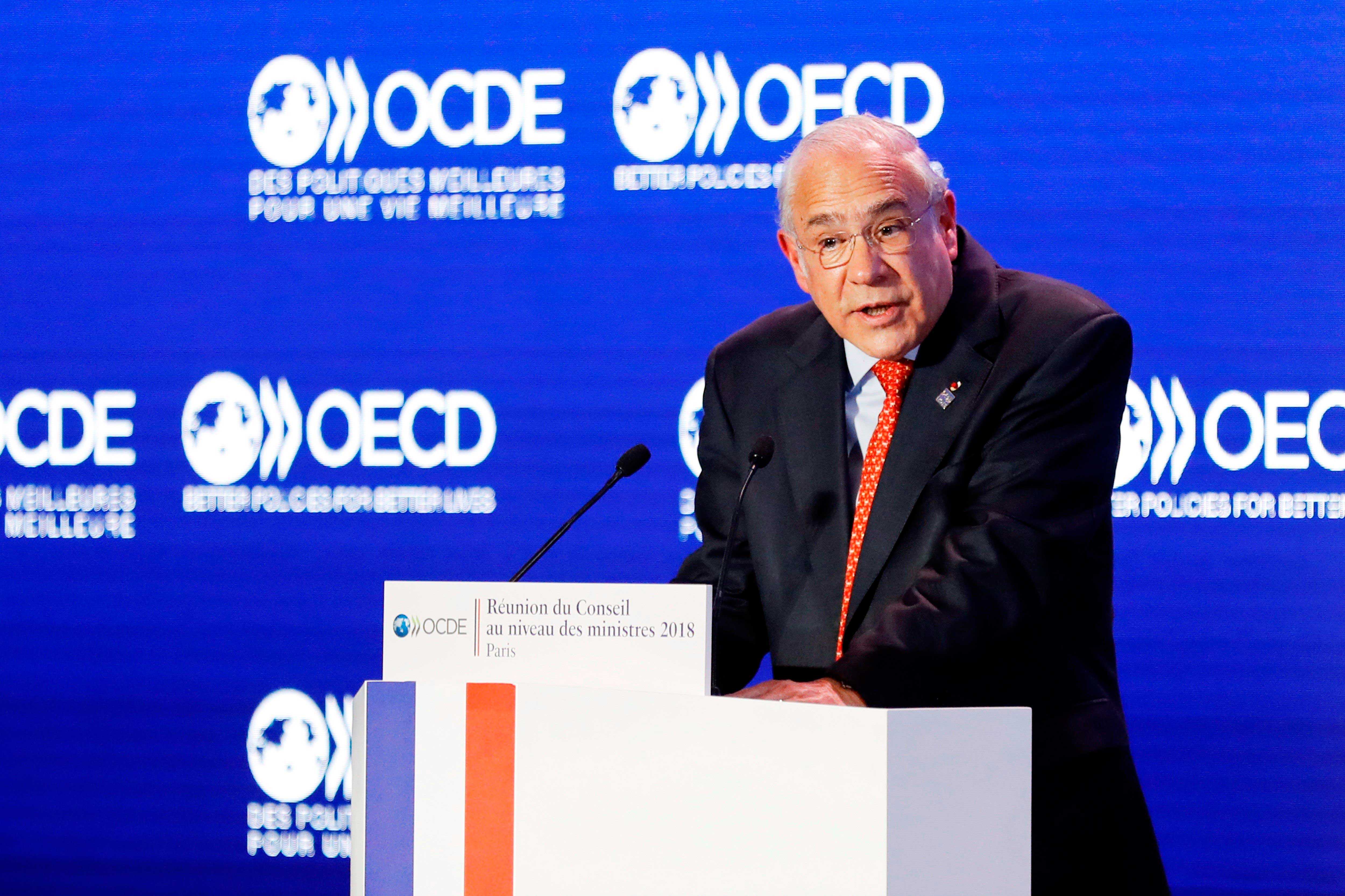 OCDE advierte que tensión comercial entre EUA y aliados es un riesgo serio