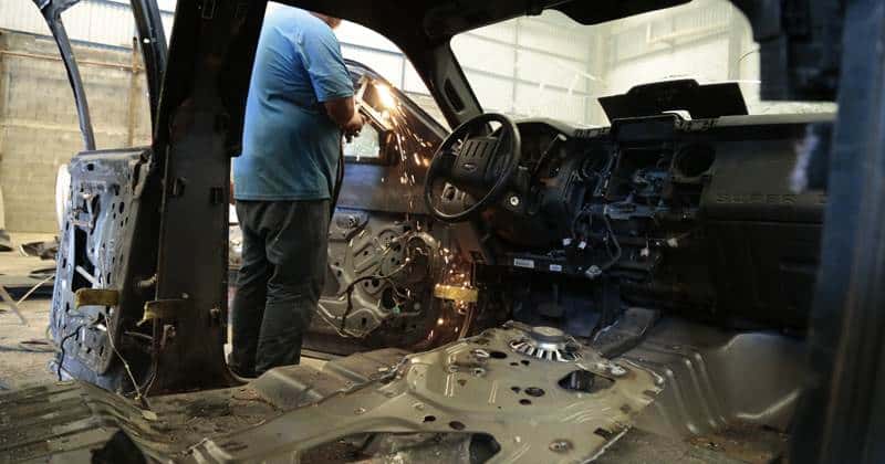 Destruyen en Tamaulipas 25 vehículos con blindaje decomisadas a criminales