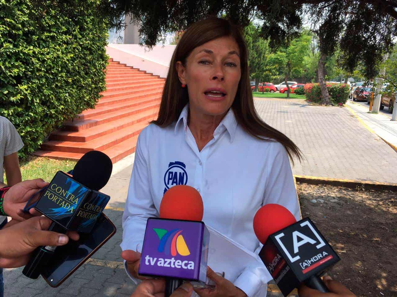 Buscará Rebeca Clouthier instalar 88 semáforos inteligentes para peatones