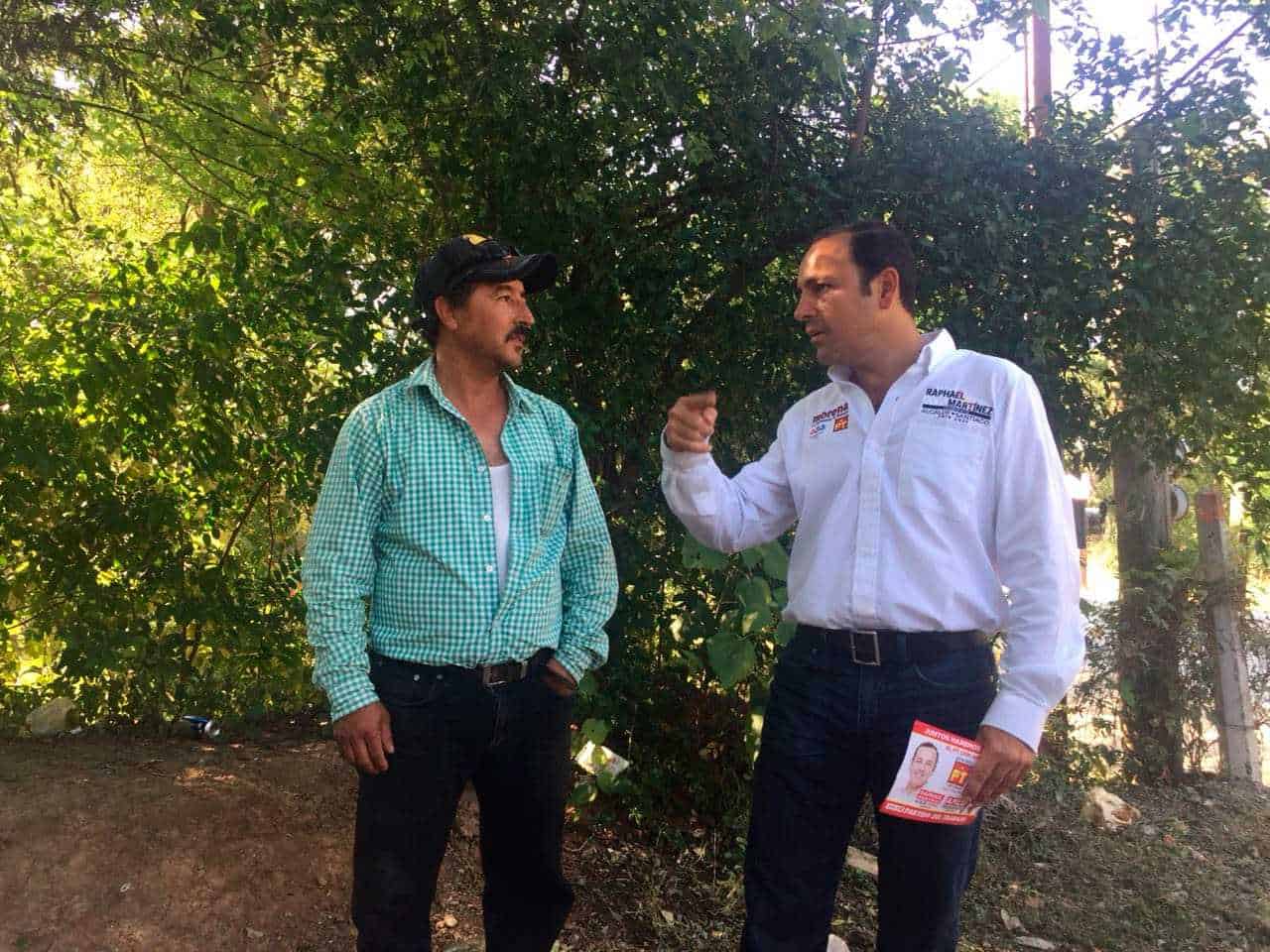 Raphael Martínez promete frenar plan de desarrollo irregular en Santiago