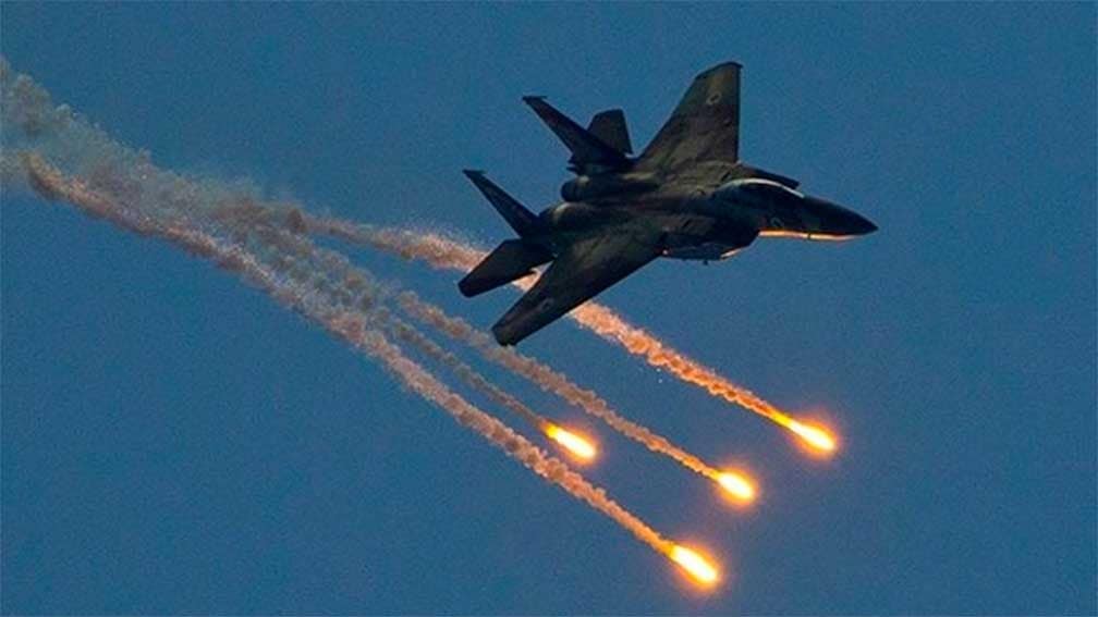 Misiles israelíes bombardean aeropuerto de Damasco