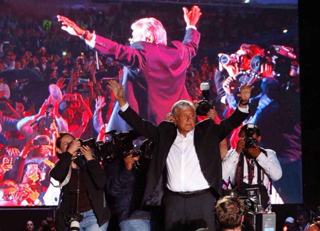 Mantiene ventaja López Obrador en resultados preliminares con 53.02%