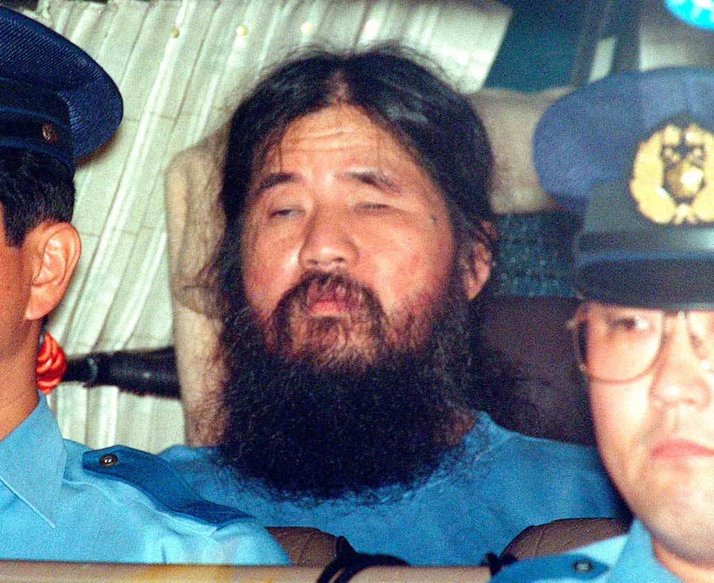 Japón ejecuta a líder de secta implicado en ataque con gas sarín en 1995