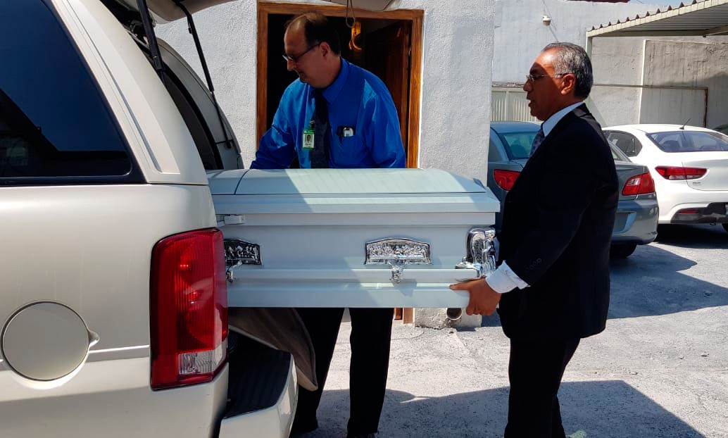 Velan familiares a la pequeña Ana Lizbeth