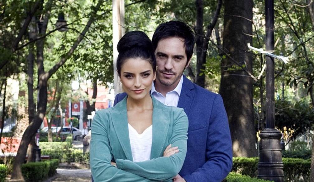 Mauricio Ochmann y Aislinn Derbez desean continuar como productores
