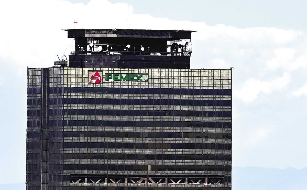 Pemex buscará impugnar multa de Cofece por 418 mdp