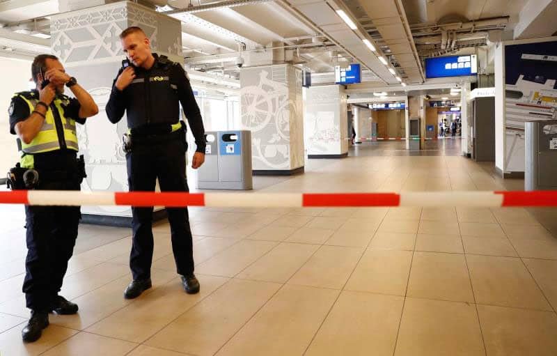 Policía hiere a sospechoso tras apuñalamiento en Ámsterdam