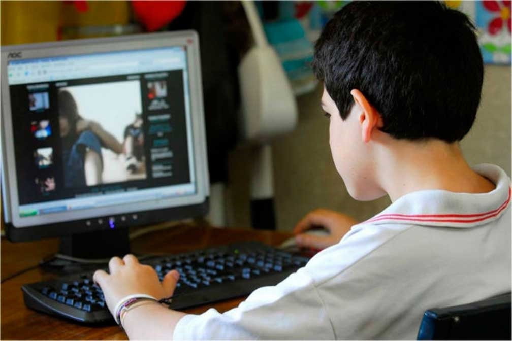 Advierte Gran Bretaña de aumento de pedófilos en Internet