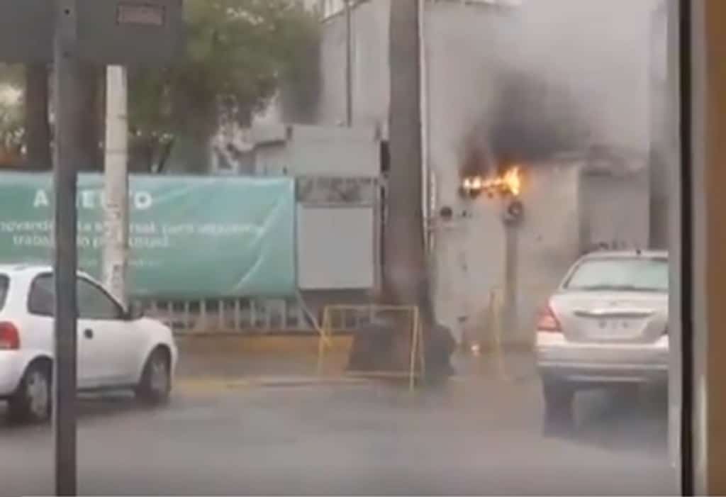 Lluvias dejan cortocircuito en calle Ocampo