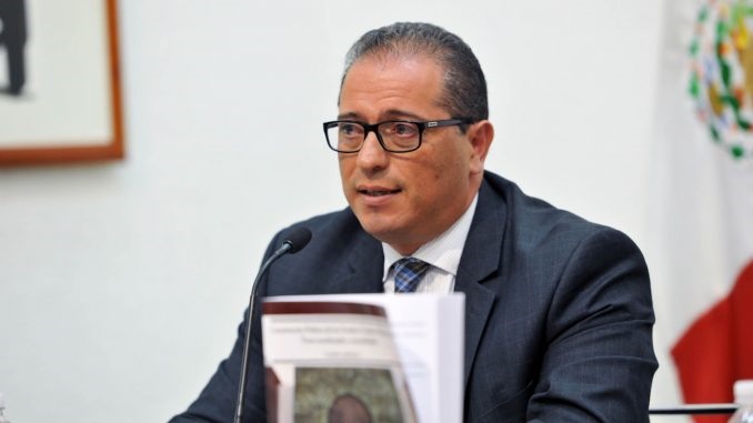 Renuncian dos altos funcionarios de la Cámara de Diputados