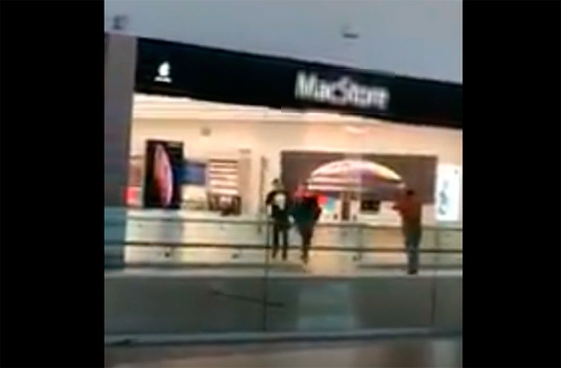 Saquean tienda de electrónica en plaza comercial de Guanajuato