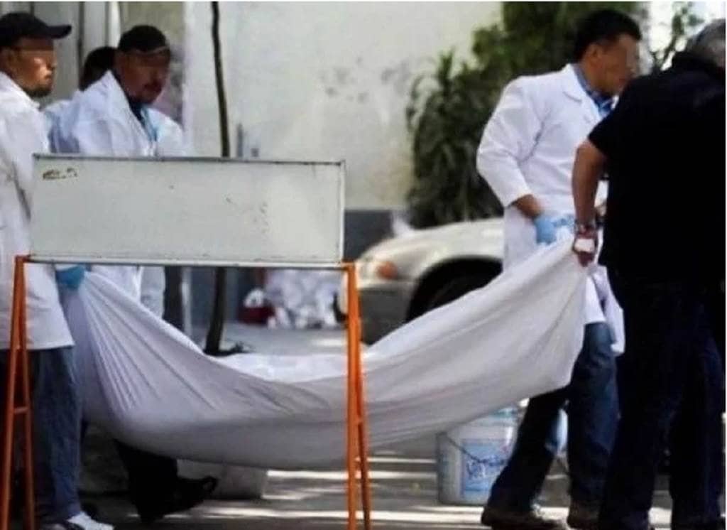Buscaba a su mamá y halla cadáver bajo tierra