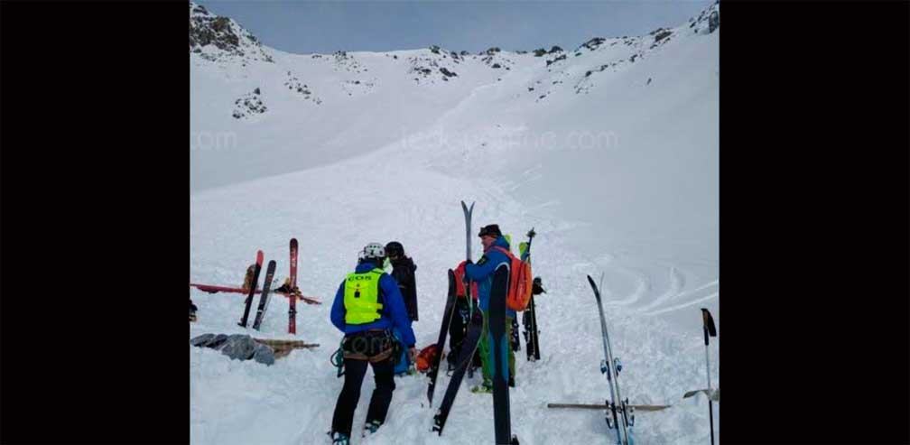Avalancha en los Alpes franceses deja dos muertos