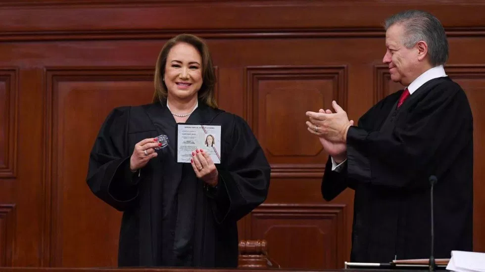 Asume Yasmín Esquivel Mossa como ministra de la Suprema Corte