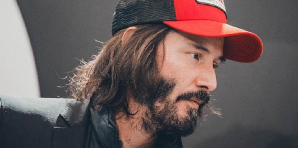 Keanu Reeves se convierte en 'héroe' tras aterrizaje forzoso