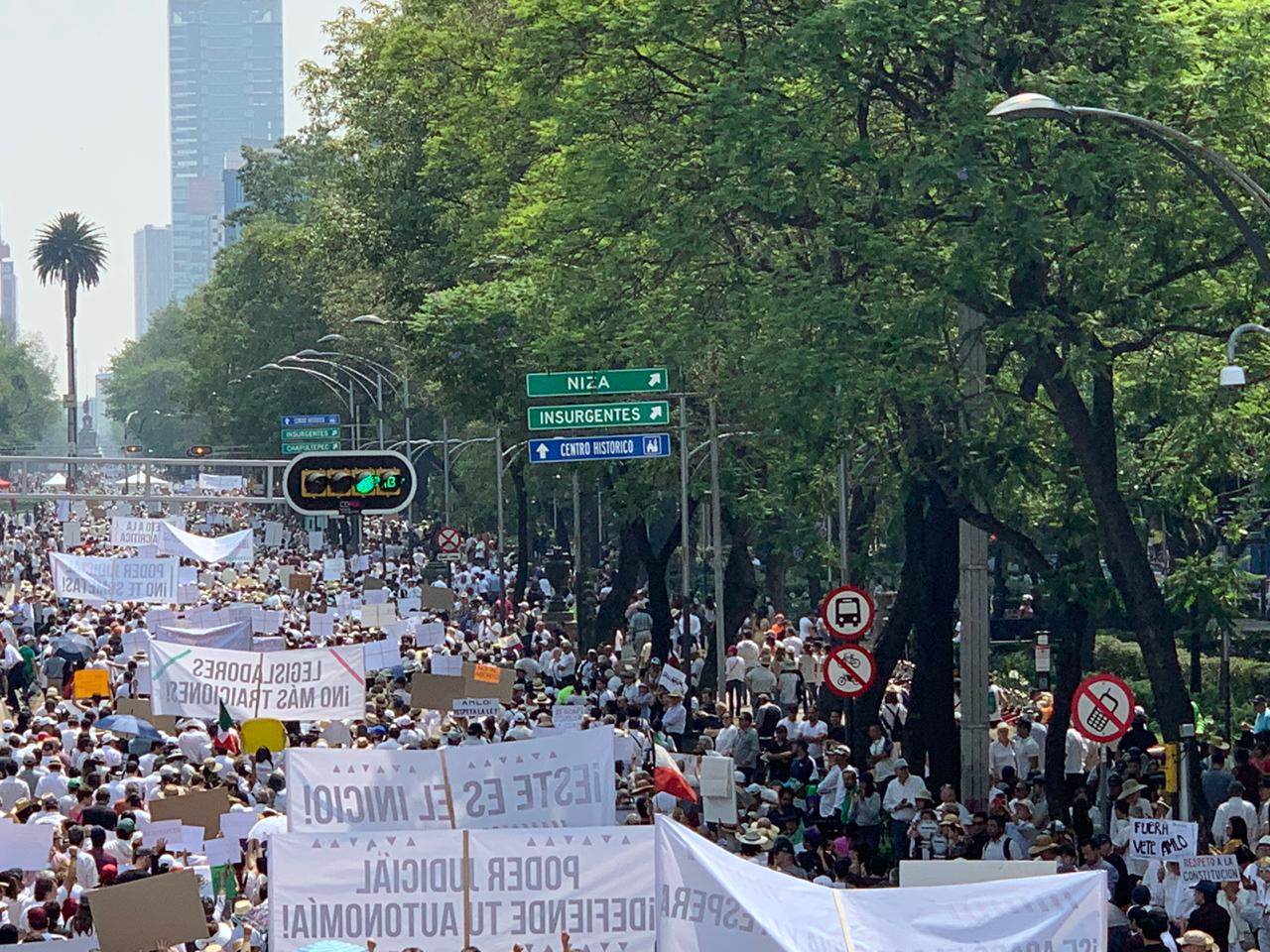 Marchan en NL y todo el país contra gobierno de AMLO