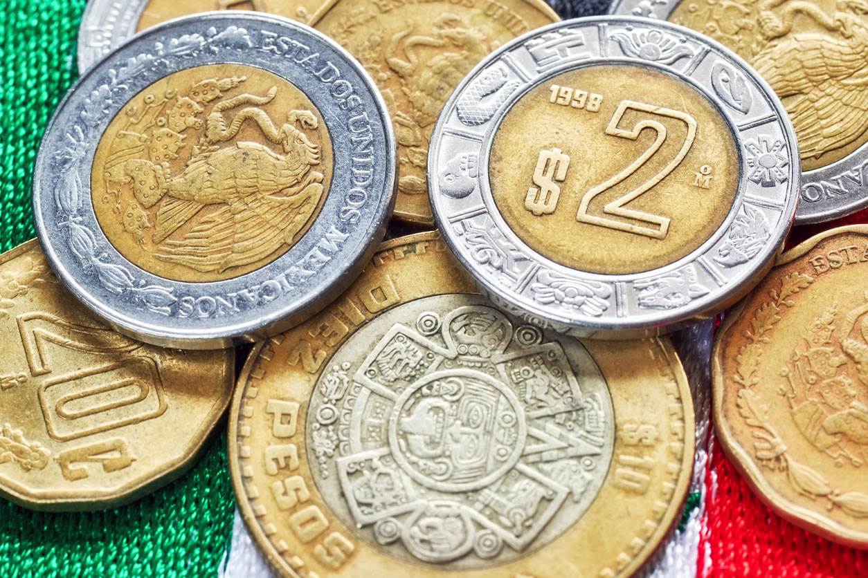 Presume AMLO 'súper peso' en siete meses de su gobierno