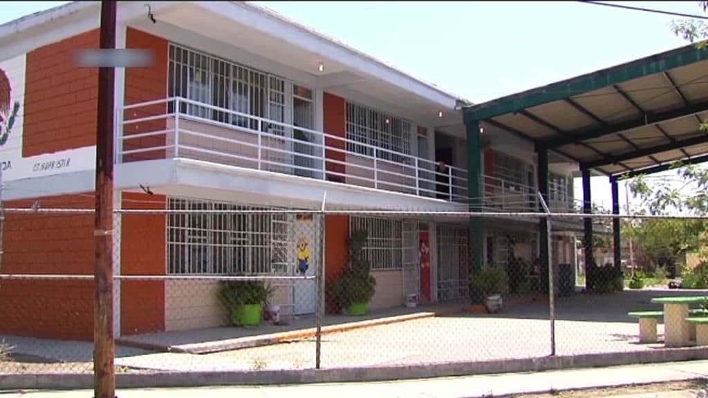 Gobierno asegura que hay déficit de 600 aulas en el estado