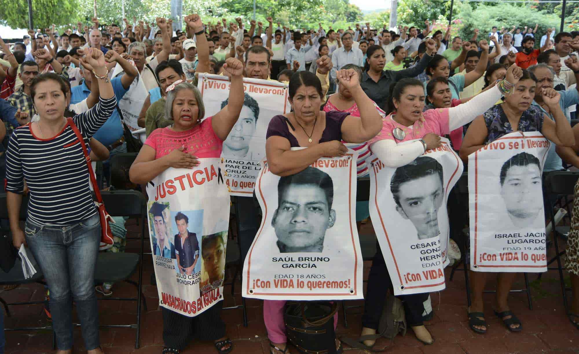 Sánchez Cordeo y ministra de Reino Unido conversan sobre Ayotzinapa