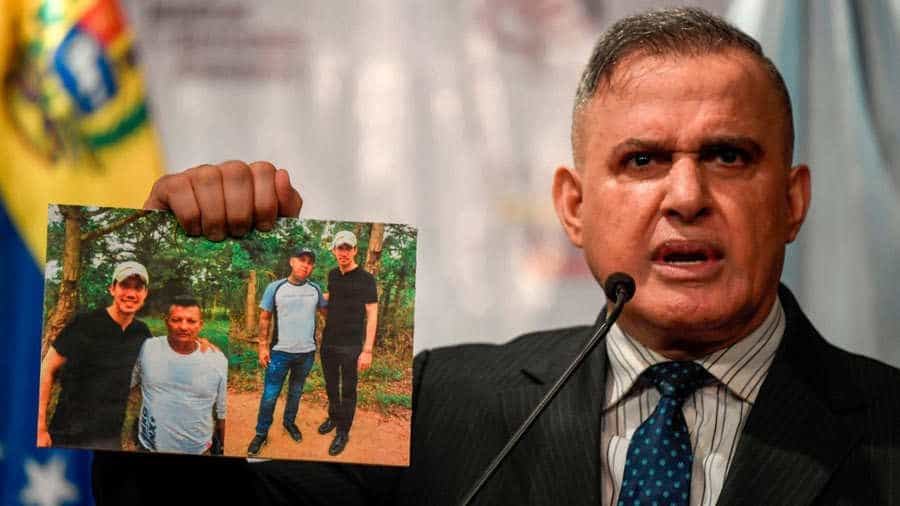 Video vincula a Guaidó con narcoparamilitares colombianos