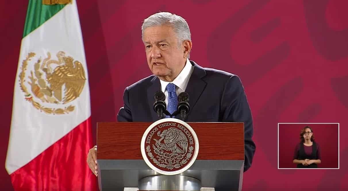 Rechaza AMLO promoción personal con programas sociales: 'Vámonos respetando, no somos iguales'