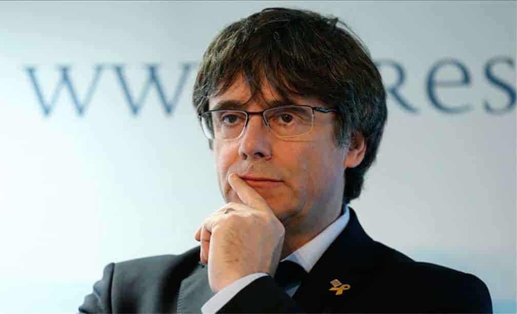 Juez en España emite orden de arresto internacional para Carles Puigdemont