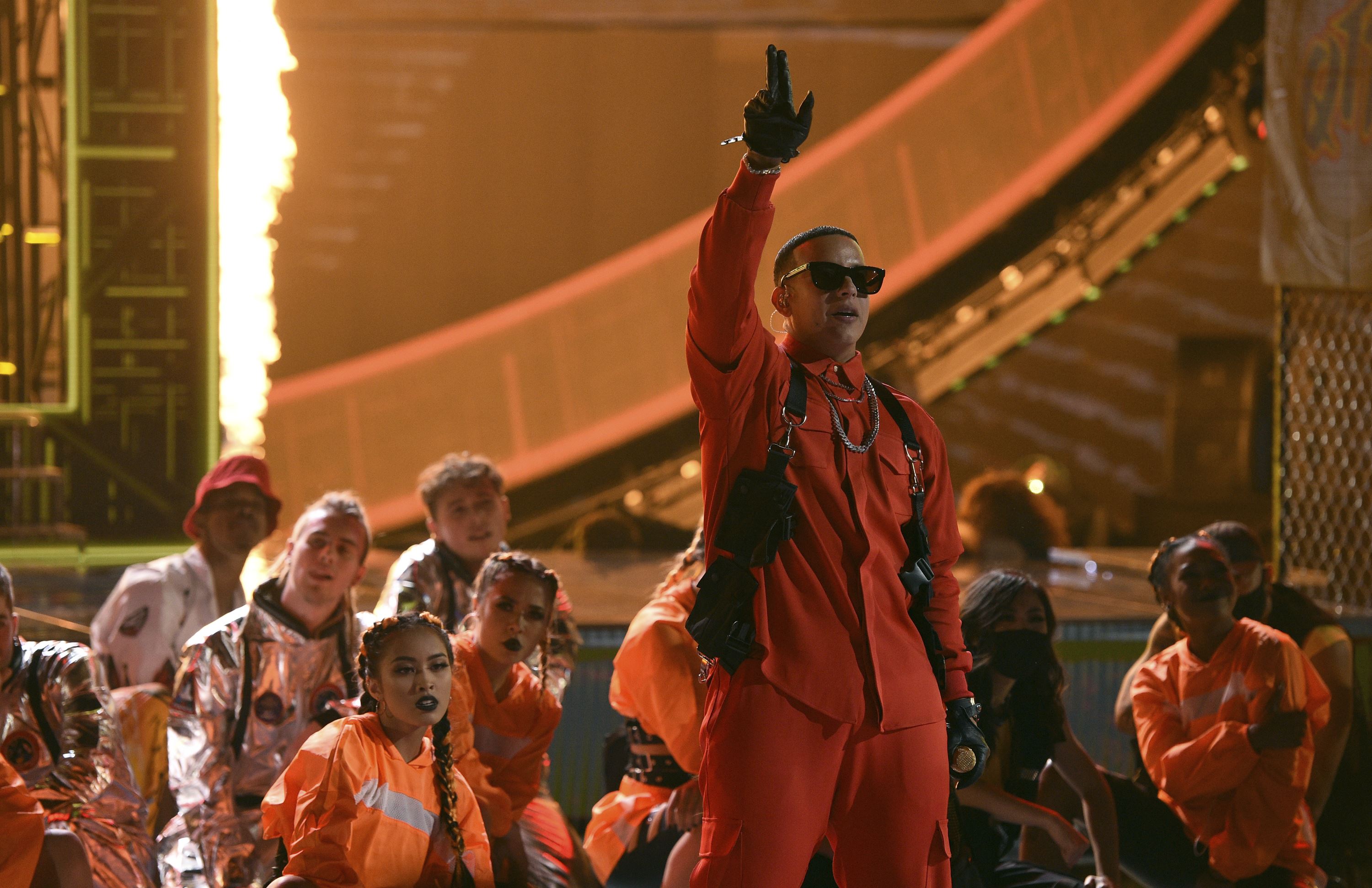 Le ponen casa al reggaetón en los Latin American Music Awards