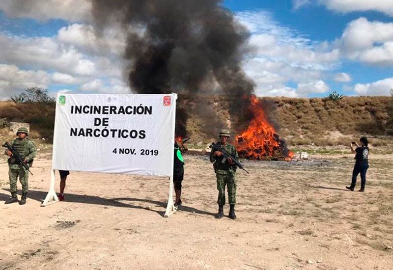 Queman autoridades más de 2 toneladas de droga en Tamaulipas
