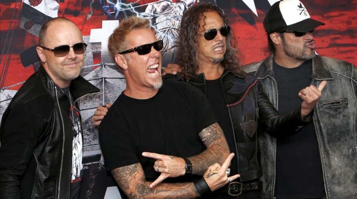 Metallica dona 100 mil dólares a afectados por incendios en California