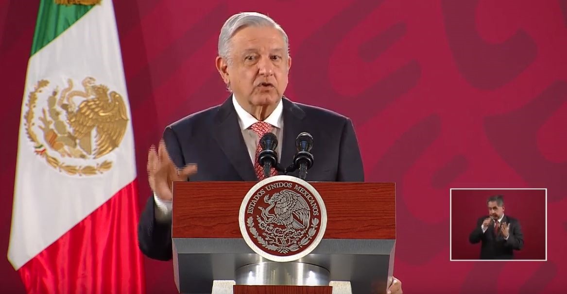 Si priorizar a indígenas es ser racista, que me apunten en la lista: AMLO