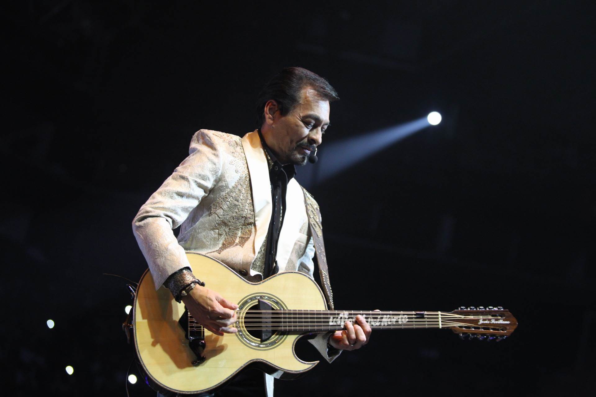 Los Tigres del Norte ‘rugen’ con complacencias a su público