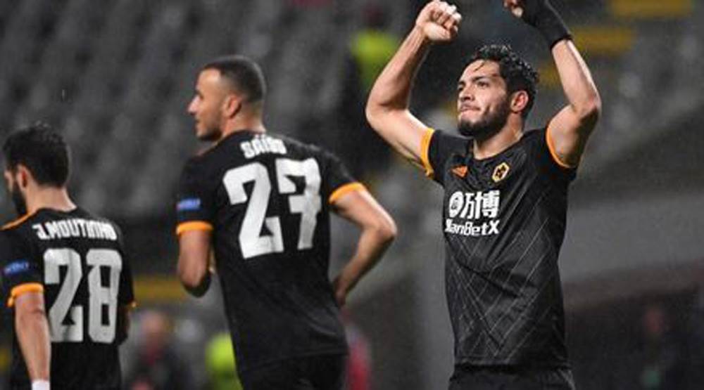 Wolves y Manchester United avanzan en Europa League