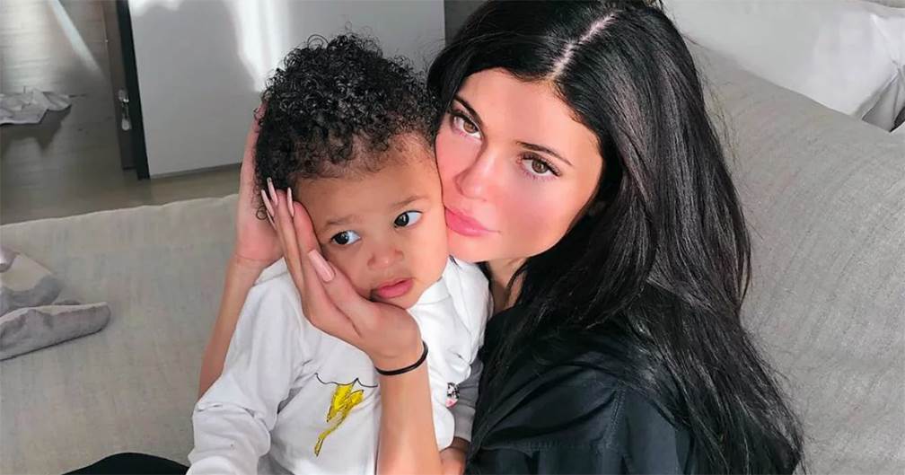 Stormi se maquilla por primera vez y fascina a la web