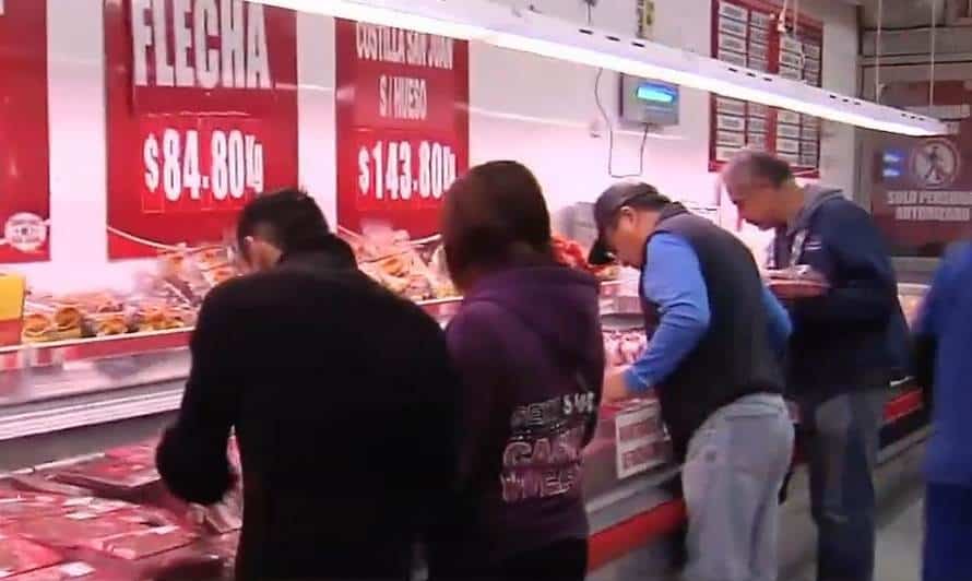 Regios se preparan con los mejores cortes para la cena de fin de año