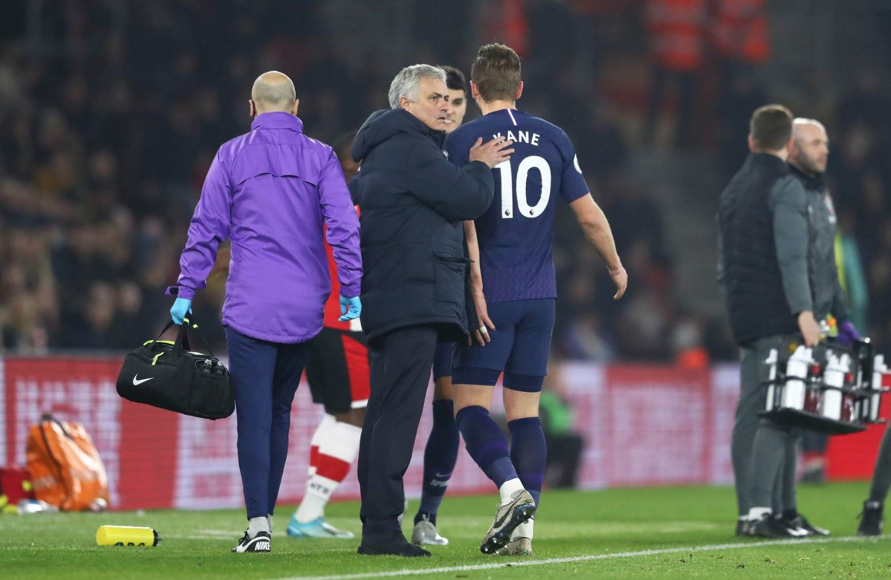 Tottenham perderá al menos tres meses a Harry Kane