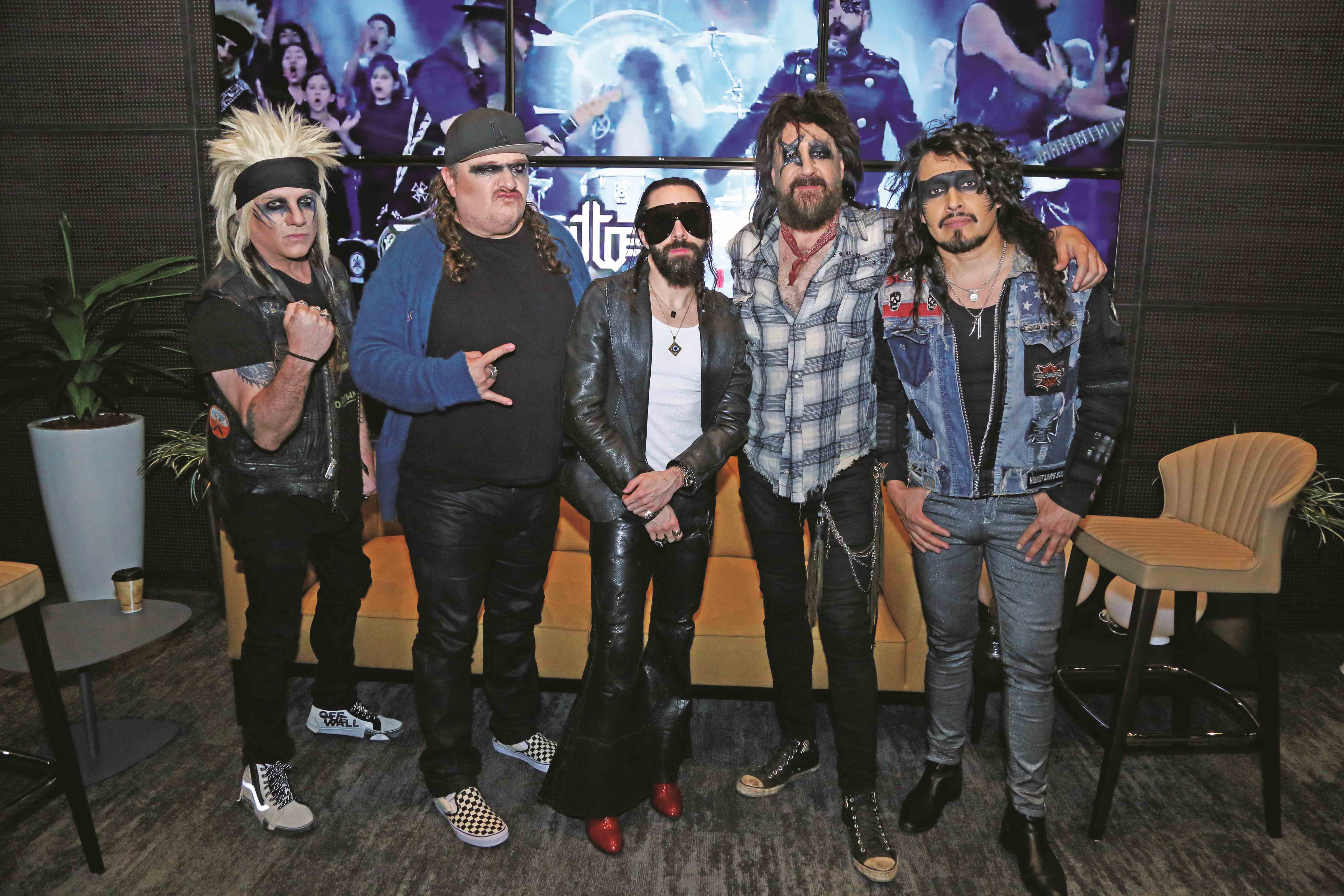 Moderatto vive el presente
