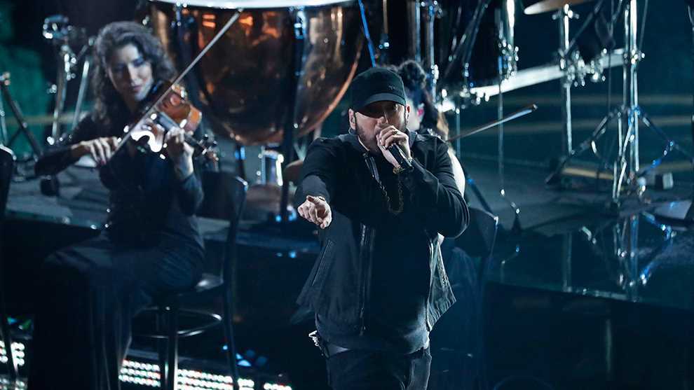 Eminem aclara por qué cantó 'Lose Yourself' en los Oscar 17 años después