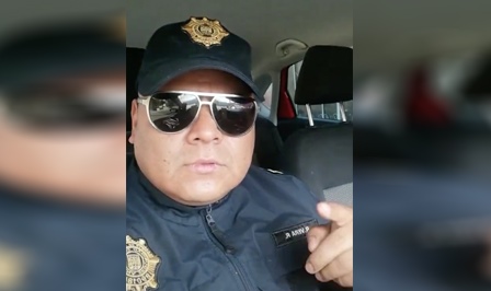 Policía ofrece ofertón de San Valentín, te arresta frente a tu esposa para llevarte con tu amante