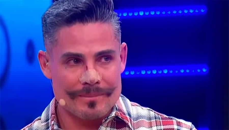 Adrián Cué sale de 'Enamorándonos” por graves problemas de salud
