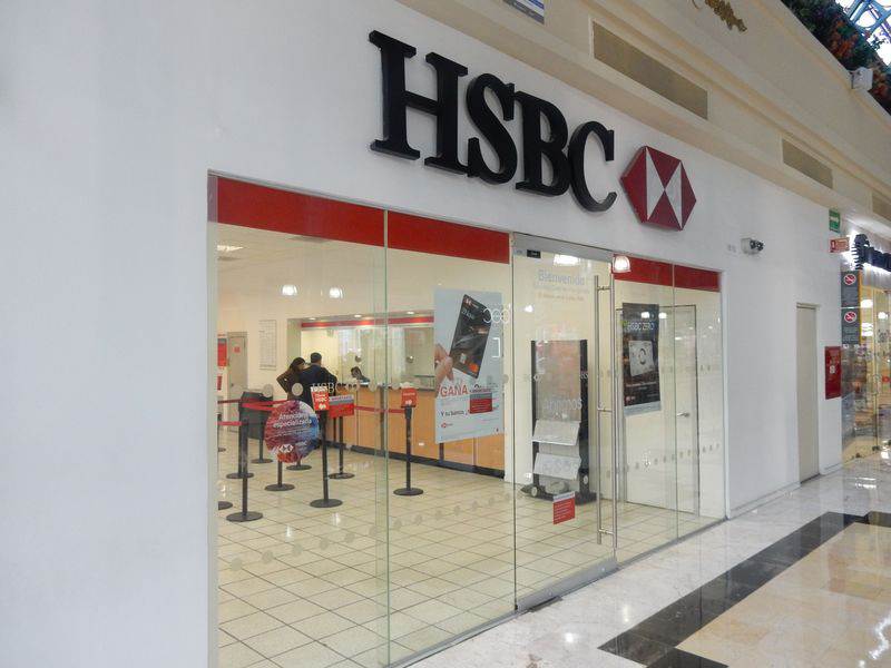 Desaparecen $41 millones de cuentas de familia y pensionado regio en HSBC