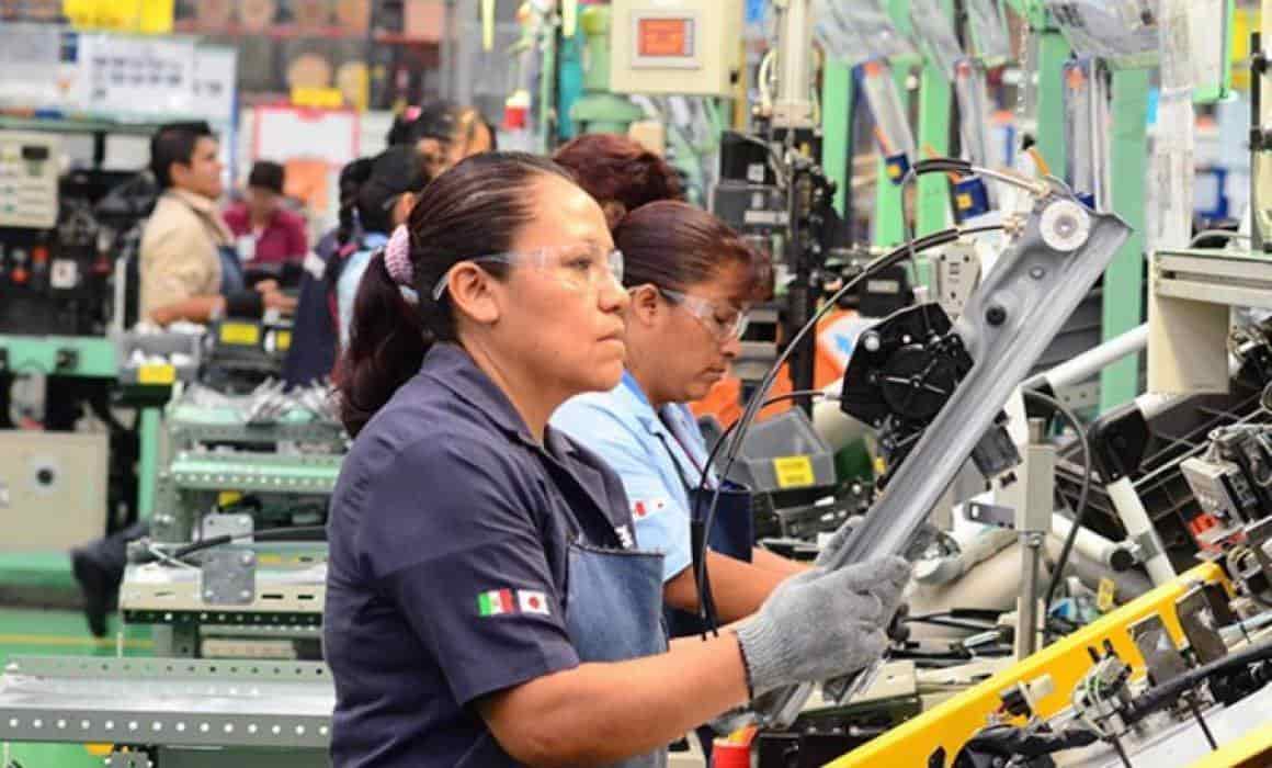 Debilidad económica ‘le pega’ a industria regia