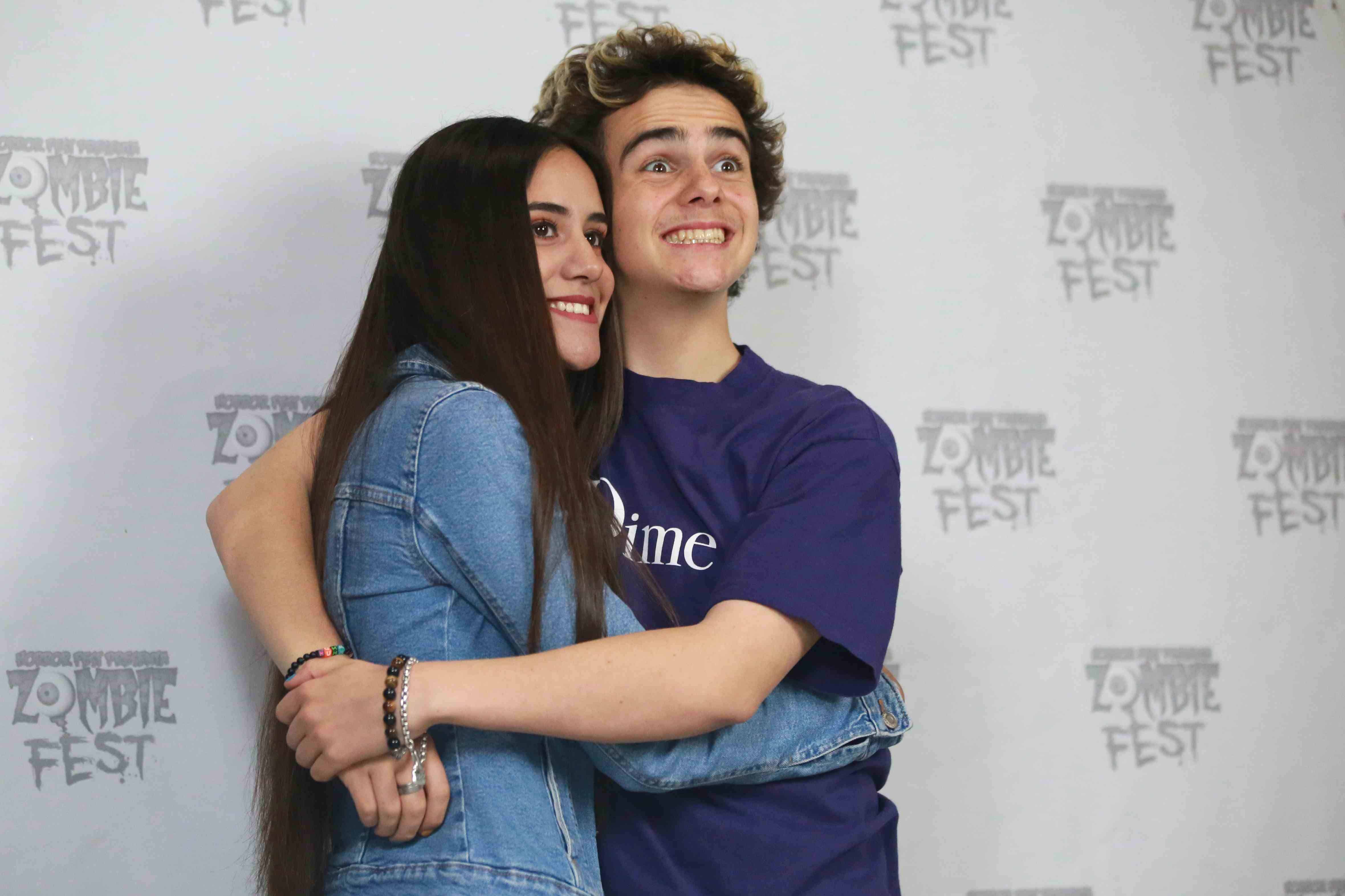 Estrellas del Zombie Fest conviven con sus fans en la ciudad