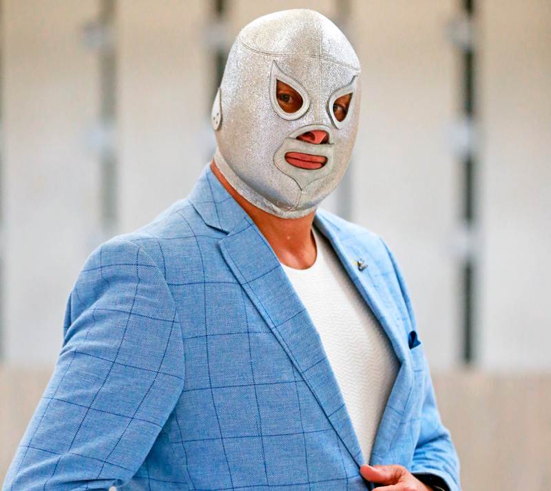 El Hijo del Santo lo reconoce: Su papá le dejó algo más que la leyenda