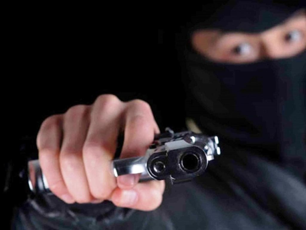 Hombres armados ingresan y roban más de $2.5 millones en residencia de San Pedro